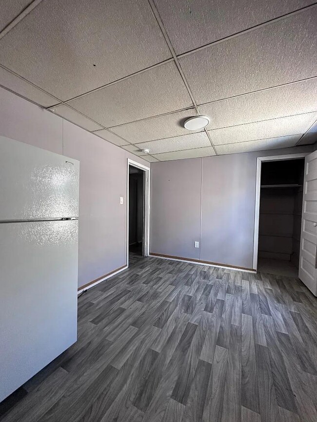 Foto del edificio - 606 W Main St