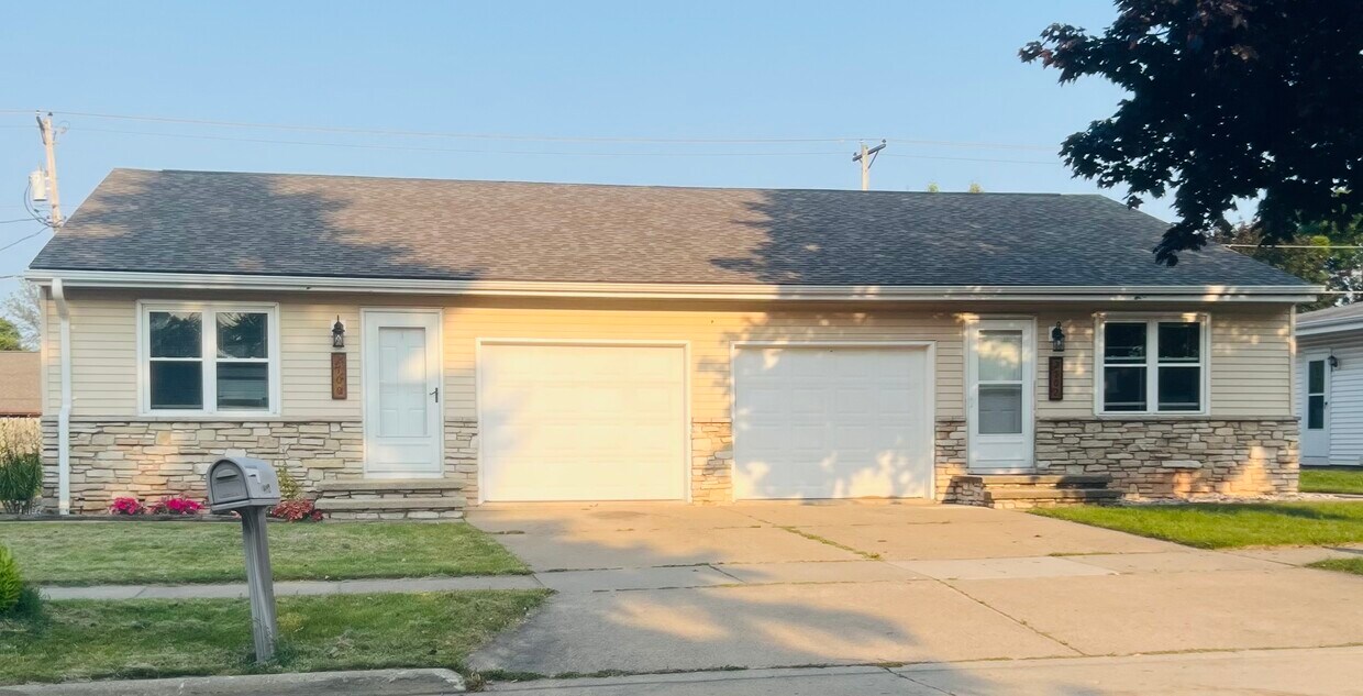 Primary Photo - 2702 S Telulah Ave