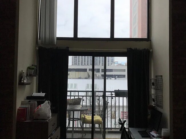 Foto del edificio - 1235 N La Salle Dr