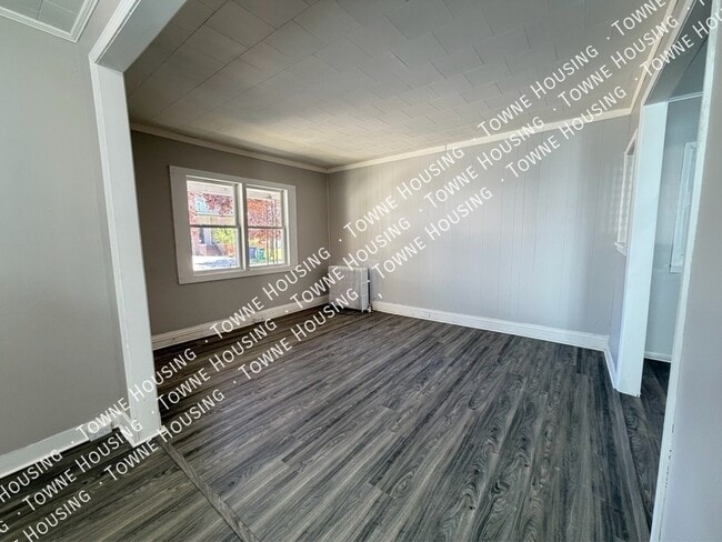 Building Photo - 256 14th St