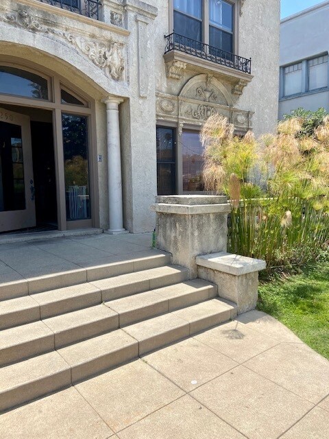 Foto del edificio - 1250 4th Ave
