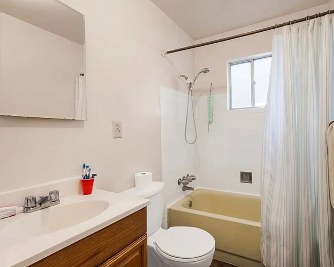 Foto del edificio - 1317 Locust St