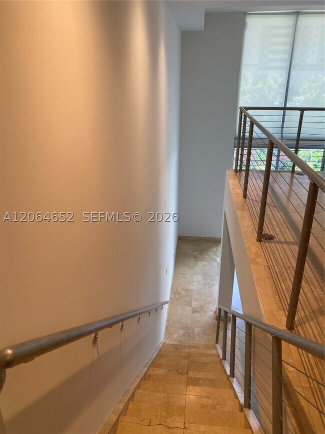 Building Photo - 1050 Brickell Ave