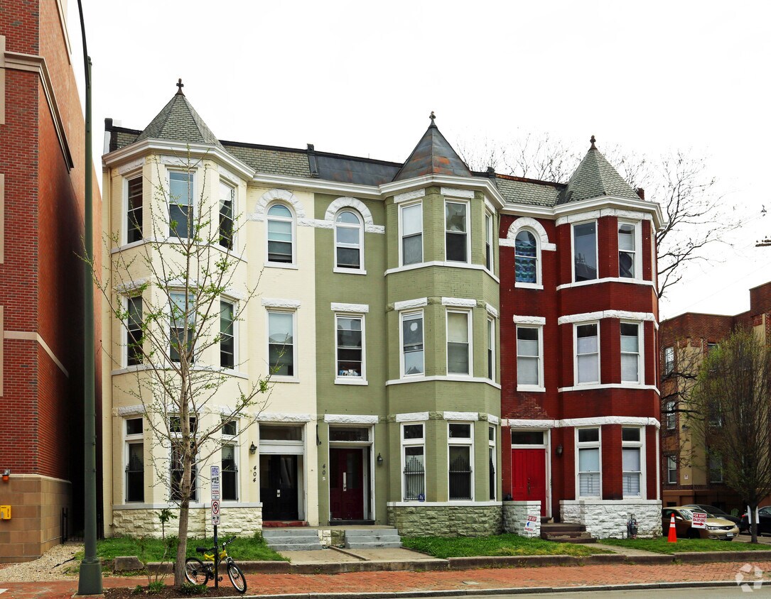 Building Photo - Cajun Properties