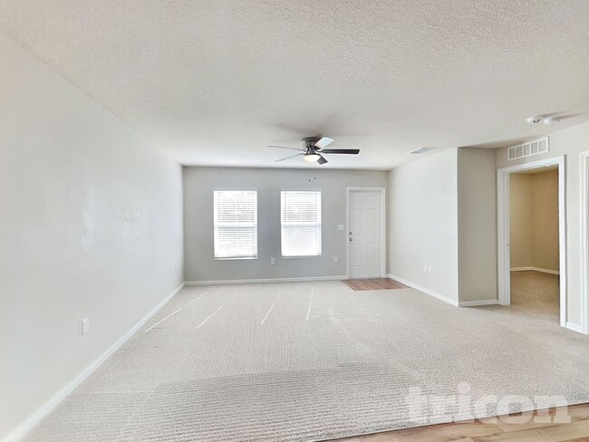 Building Photo - 2491 Stanton Ave