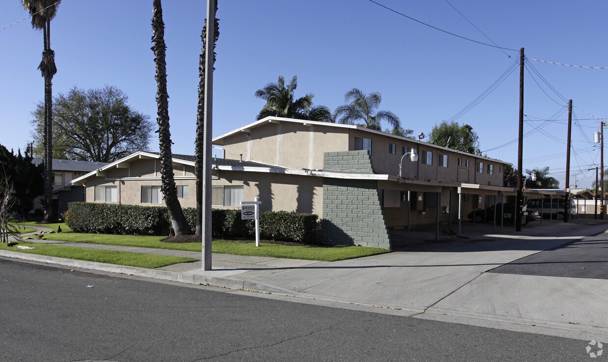 Foto del edificio - Maple Apartments