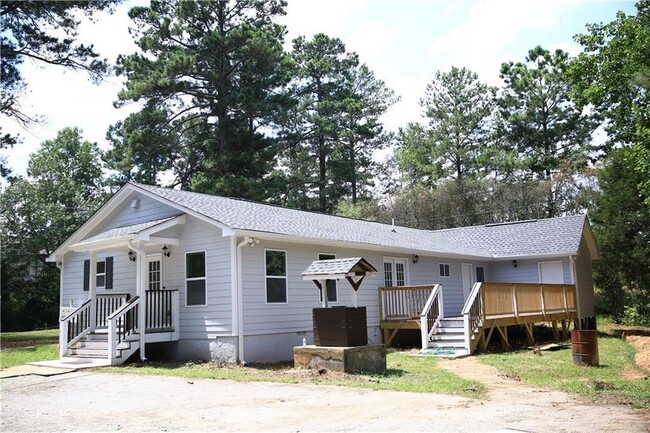 Building Photo - 1663 Daves Creek Dr