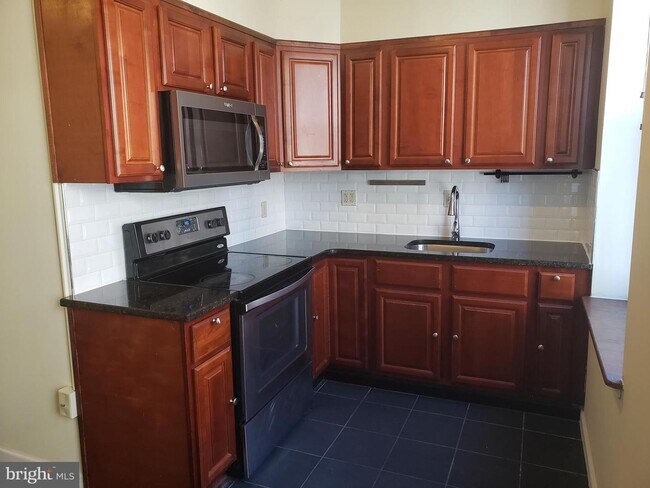 Foto del edificio - 228 Arch St