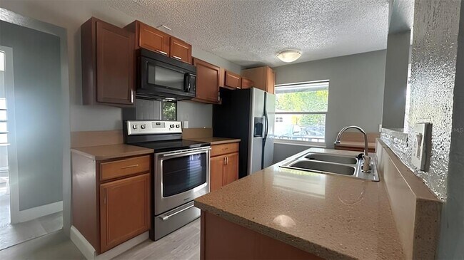 Foto del edificio - 1025 25th St