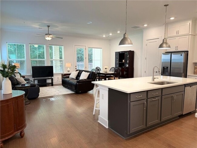 Photo - 1110 Harper Dr Townhome