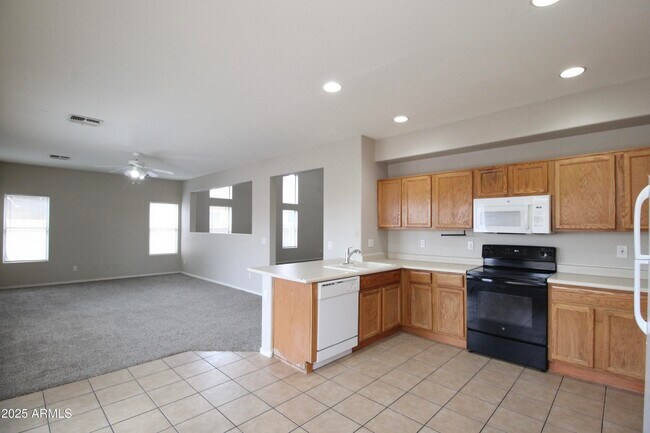 Foto del edificio - 2177 S 88th Ave