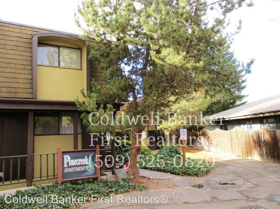 Primary Photo - 378 S Park St