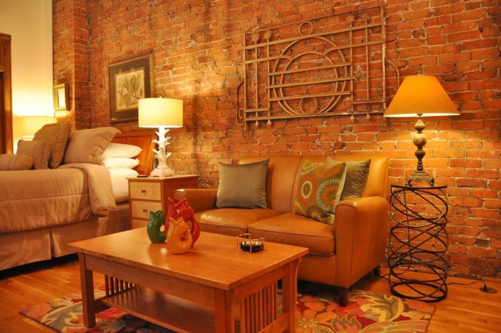 Primary Photo - 229 Cumberland Ave
