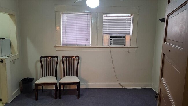 Foto del edificio - 206 E 15th St