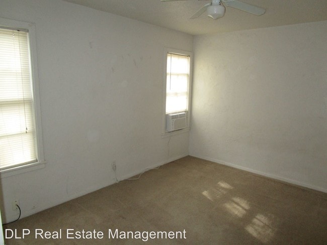 Building Photo - 225 N Peninsula Dr