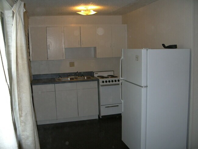 Foto del edificio - 1800 S Westmoreland Dr