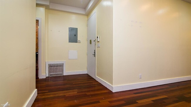 Foto del edificio - 276 Boerum St