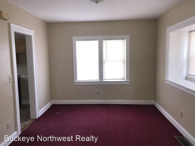 Building Photo - 3 br, 1 bath House - 815 Woodward Ave