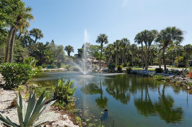 Building Photo - 4755 Village Garden Dr