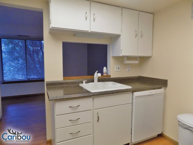 Foto del edificio - 2803 Century Harbor Rd