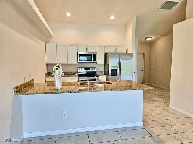 Foto del edificio - 545 SE 4th Terrace