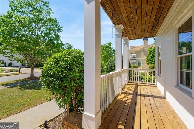 Building Photo - 728 Markhams Dr