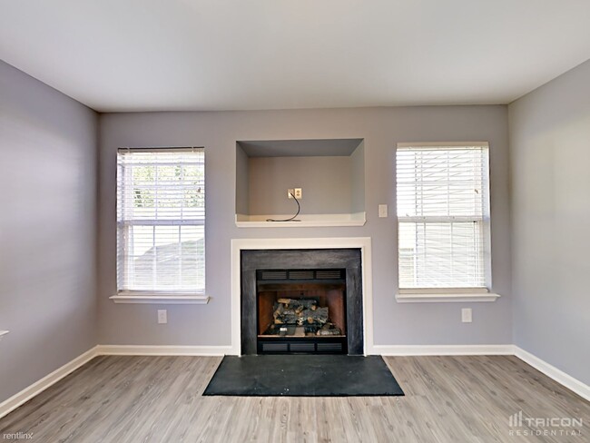 Building Photo - 1812 Carpenter Cabin Dr