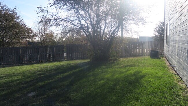 Foto del edificio - 13801 Greenfield Rd