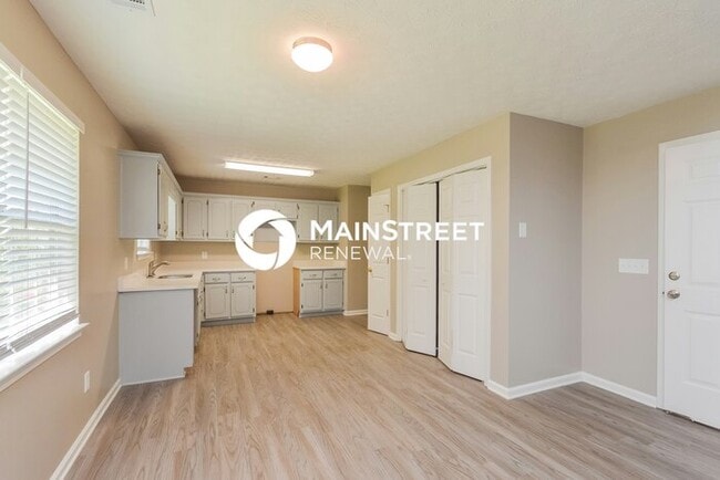 Foto del edificio - 3 Bedroom Pet-Friendly Home in Covington, ...