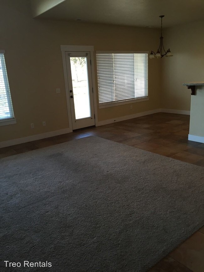 Building Photo - 3 br, 2.5 bath House - 1017 Quarry View Way
