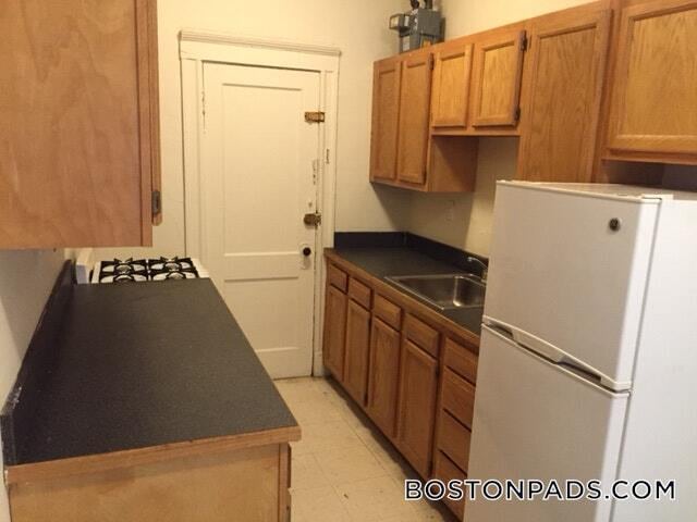 Building Photo - 1167 Boylston St