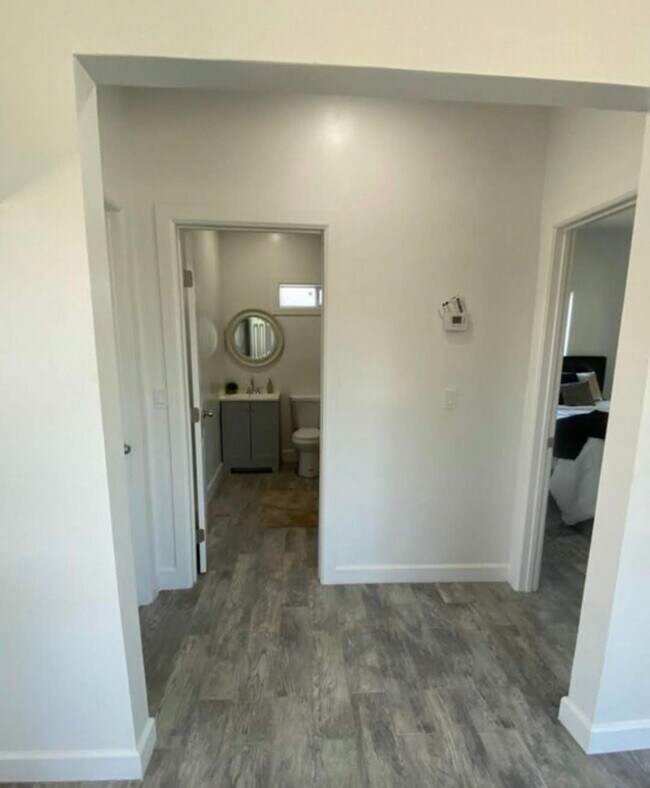 Foto del edificio - 1533 E Garfield St