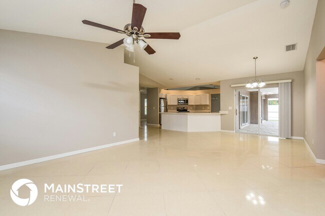 Foto del edificio - 916 SE 33rd Terrace