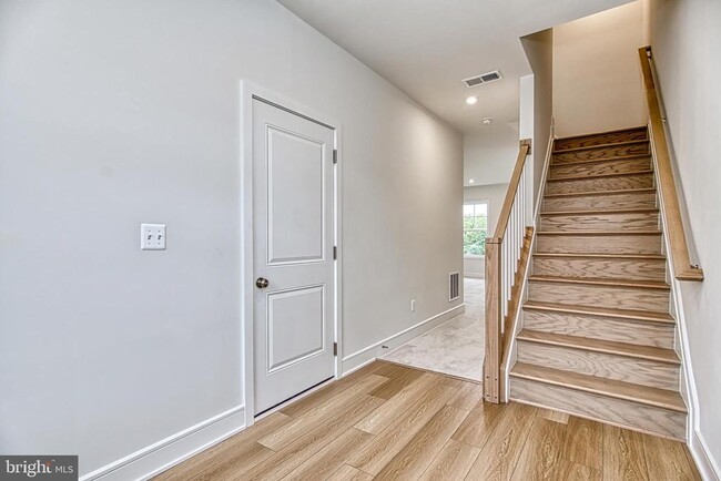 Building Photo - 120 Checkerspot Wy