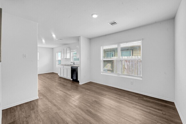 Foto del edificio - 1714 Campos Ct