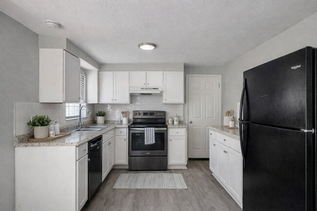 Foto del edificio - 7740 Arble Dr