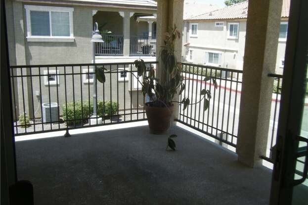Building Photo - 15671 Lasselle St