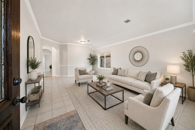 Building Photo - 2714 Crestbrook Ct