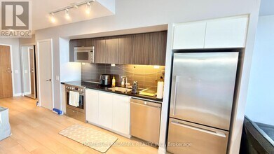Building Photo - 85 Queens Wharf Rd