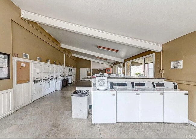 Building Photo - 23306 Marigold Ave