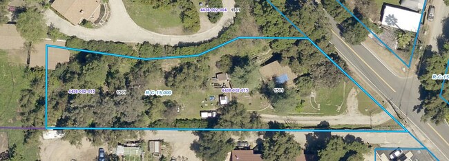 Foto del edificio - 1501 Old Topanga Canyon Rd