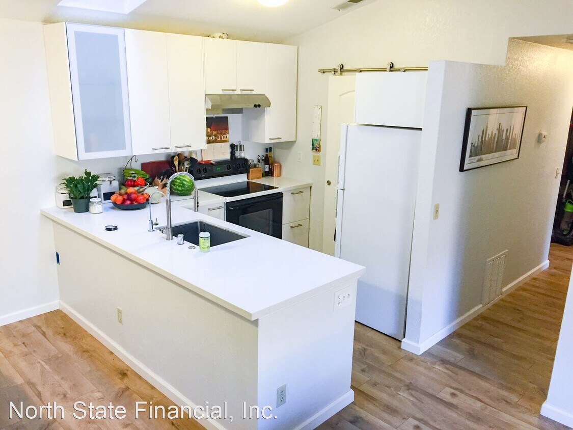 Foto del edificio - 2 br, 1.5 bath House - 862 Villa Terrace