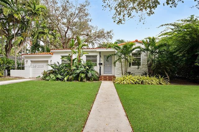 Foto principal - 1231 Tangier St