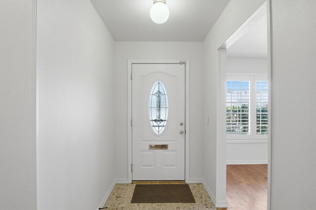 Foto del edificio - 360 Hanover Ave