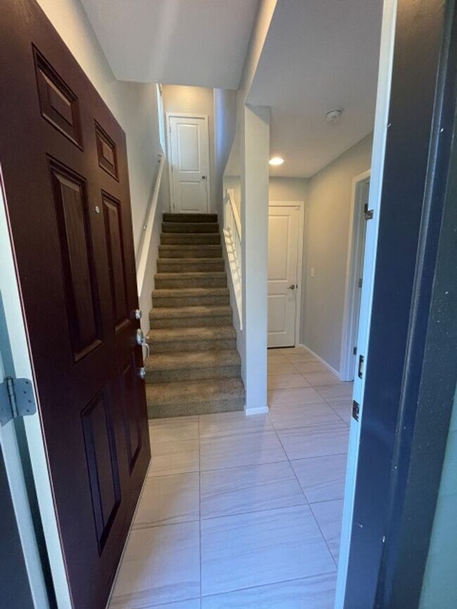 Foto del edificio - 3bd/3.5ba Bothell Townhouse