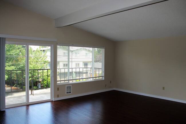 Building Photo - Ramona Apartments