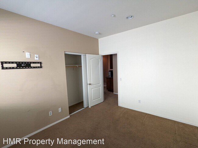 Building Photo - 3 br, 2 bath House - 6858 San Bruno Court