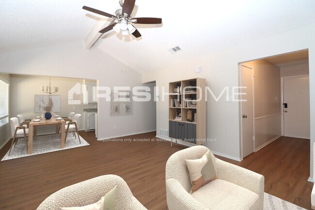 Building Photo - 1410 Clearfield Drive