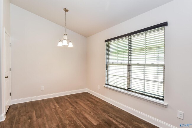 Foto del edificio - 103 BrookLawn Dr