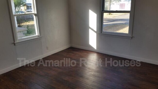 Foto del edificio - 1715 S Highland St